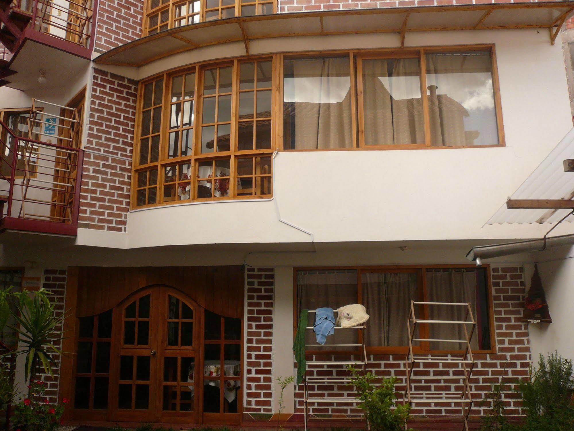 Villa Betty B&B Куско Екстер'єр фото